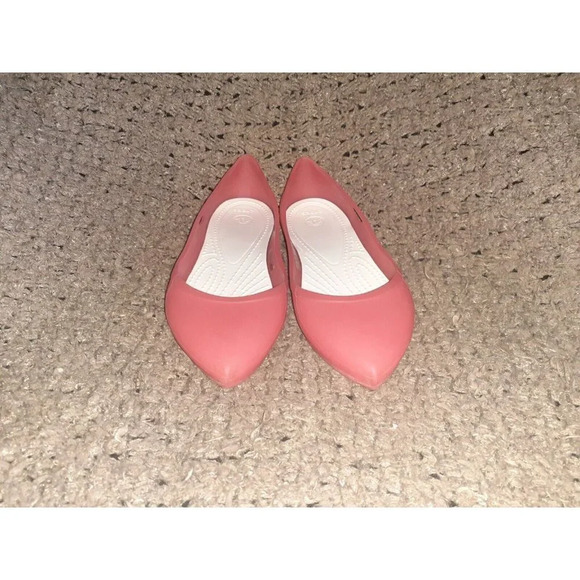 CROCS-Rio-Salmon Pink Flats-Pointed Toe-Side Cut-Outs-Sz 8-Excellent - Picture 3 of 7